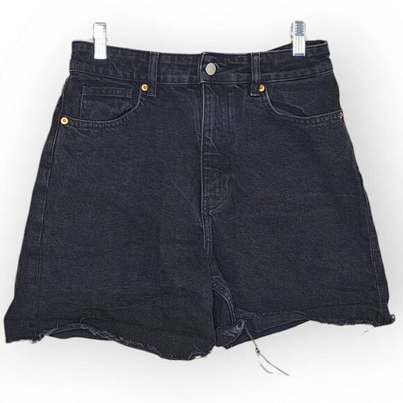 H&M Women's High Waist Cut Off Denim Shorts in Black size 6 US - Picture 1 of 5
